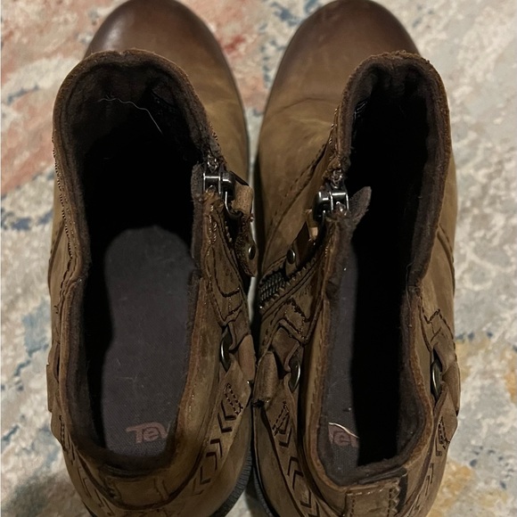 Brown Leather Ankle Boots - Picture 4 of 6